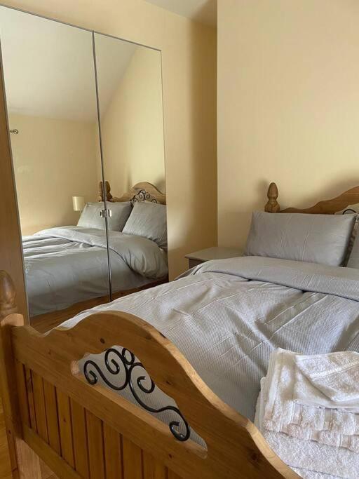 Stewarts House Apartment Newtownstewart Екстериор снимка